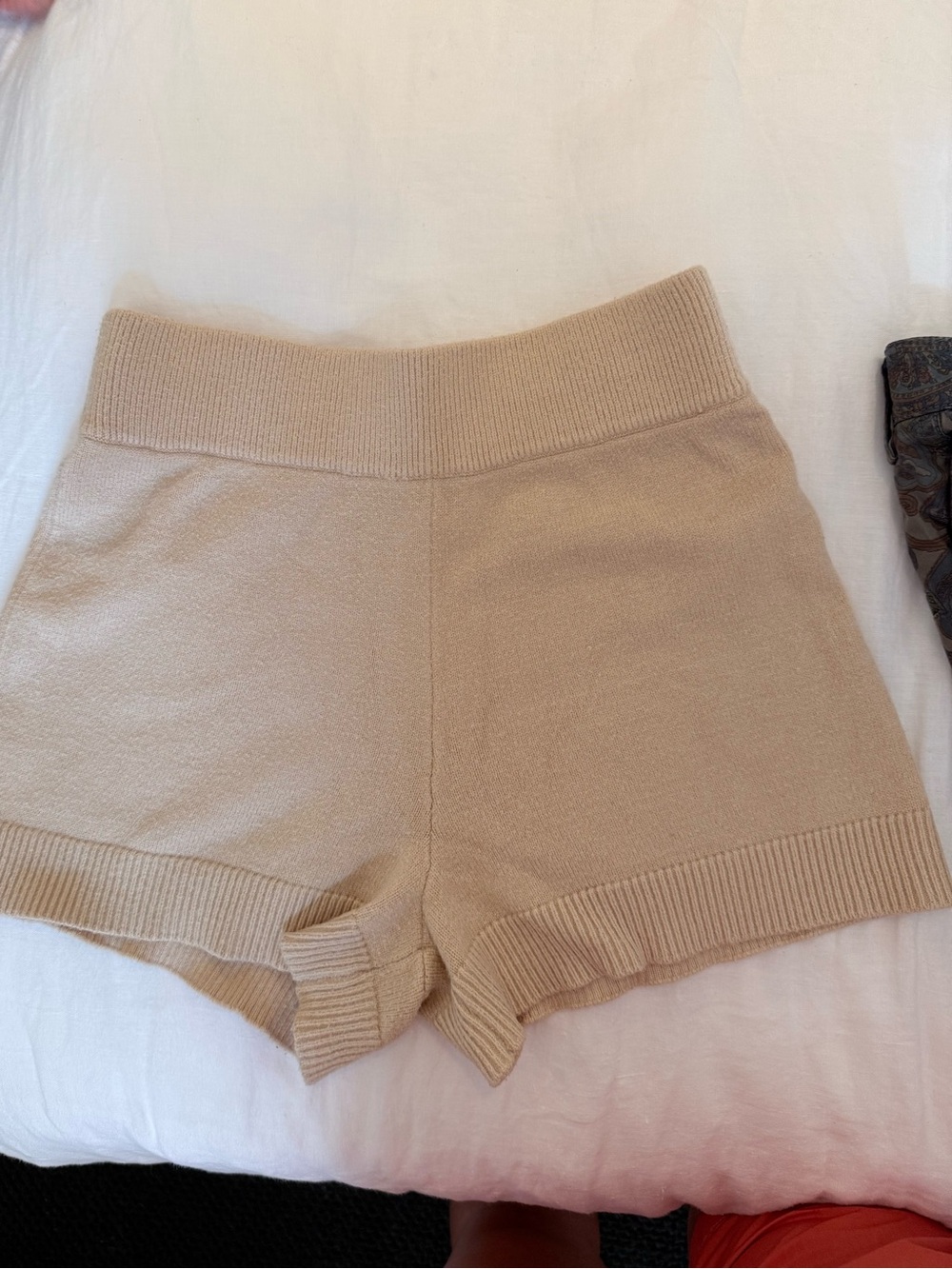 DANIELLE BERNSTEIN High-Waist Knit Shorts in Beige